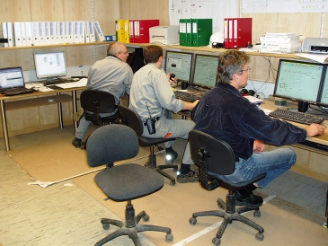 AET monitors, analyses and proposes improvements